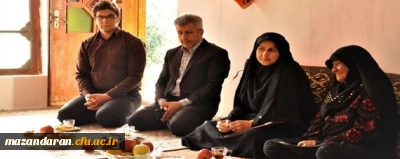 در راستای تکریم خانواده شهدای دانشگاه فرهنگیان

مدیرکل آموزش و پرورش مازندران و سرپرست دانشگاه فرهنگیان مازندران با خانواده شهید عرب دیدار کرد