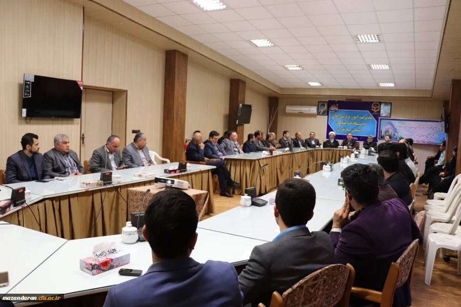 تجلیل از خادمین شهدای گمنام