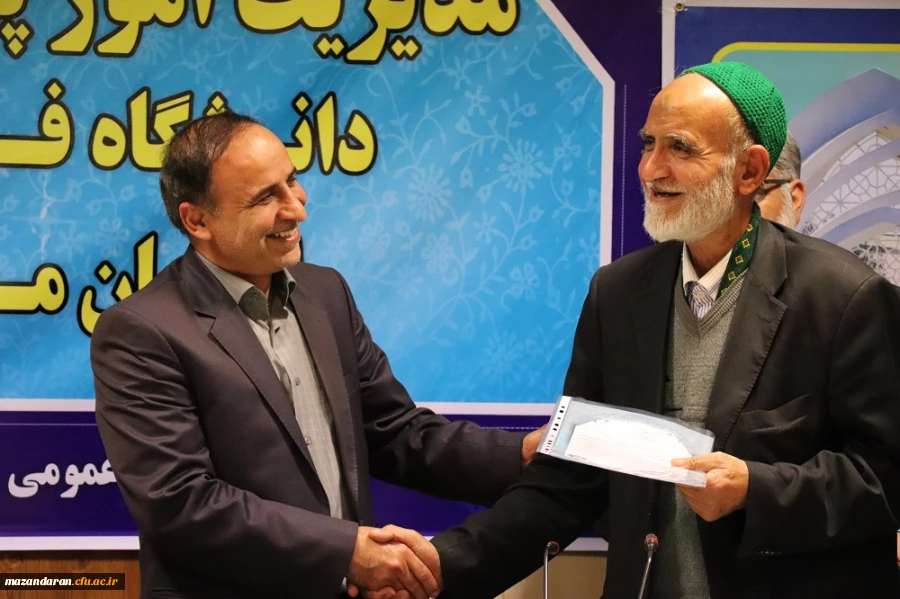 تجلیل از خادمین شهدای گمنام