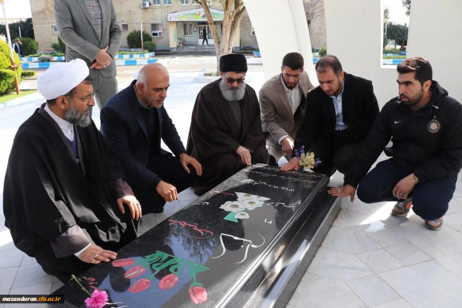 مراسم بزرگداشت اربعین شهادت سردار سرافراز اسلام شهید سپهبد حاج قاسم سلیمانی و بزرگداشت چهل و یکمین سالگرد پیروزی انقلاب اسلامی با سخنرانی حجت الاسلام و المسلمین سید هاشم الحیدری از رهبران جبهه مقاومت در  ساری برگزار شد.