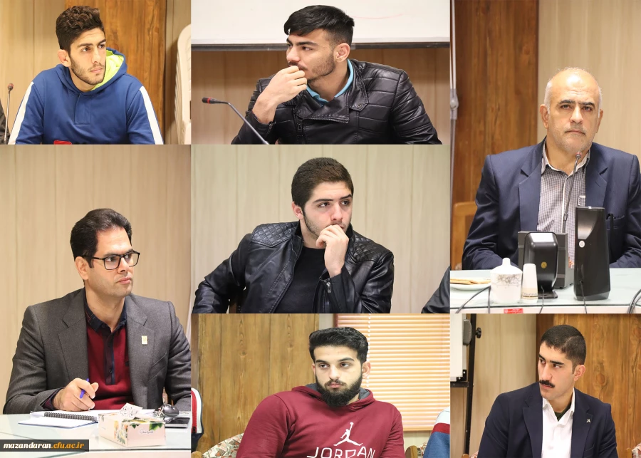 اعضای جلسه با دکتر عبدی