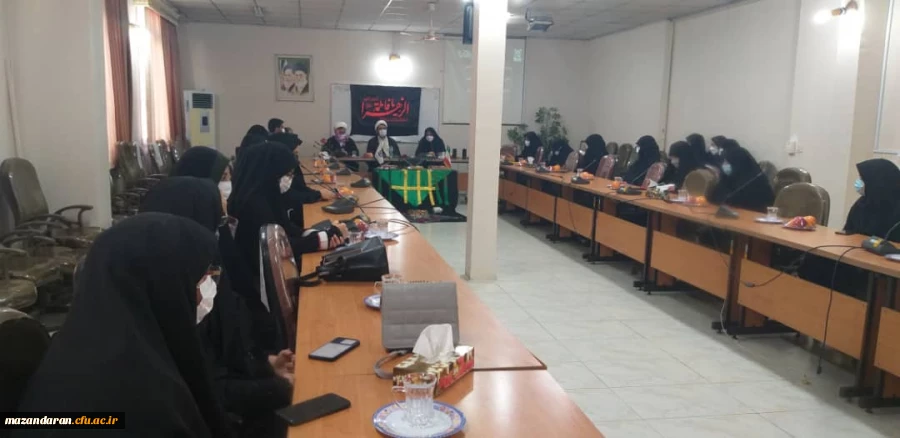 جلسه حوزه دانشگاه با موضوع فاطمه(س) شناسی 2