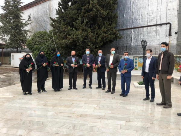 حضور مدیر کل نوسازی مدارس استان مازندران به مناسبت روز شهدا 5