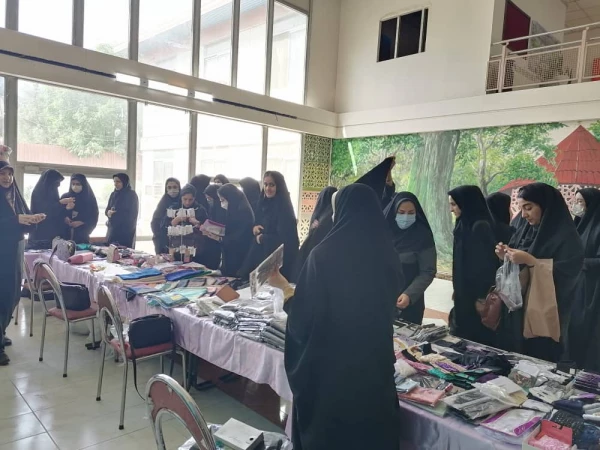 نمایشگاه عفاف و حجاب و جشنواره غذا 3