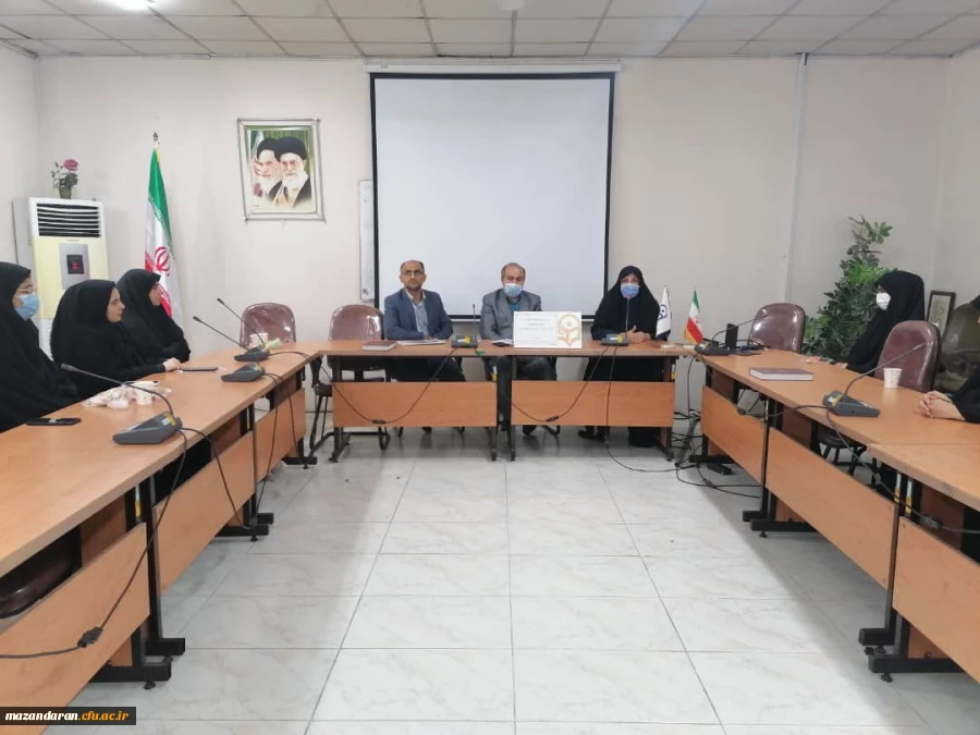 نشست تخصصی مدیر گروه علوم تربیتی جناب آقای دکتر آزادیان با دانشجویان ورودی 99 و 1400 رشته علوم تربیتی  2