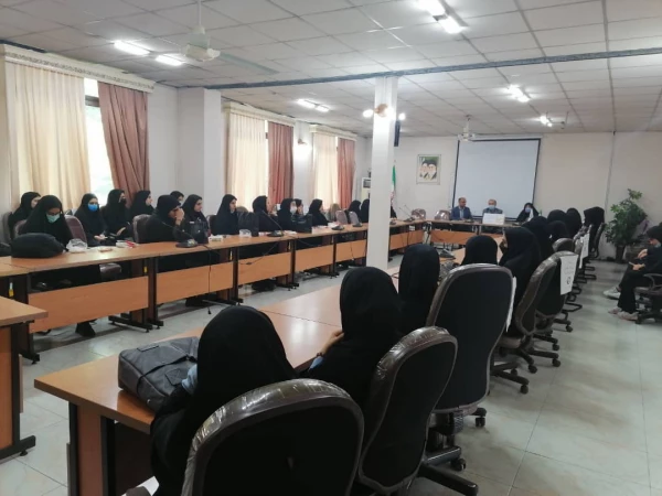 نشست تخصصی مدیر گروه علوم تربیتی جناب آقای دکتر آزادیان با دانشجویان ورودی 99 و 1400 رشته علوم تربیتی  3