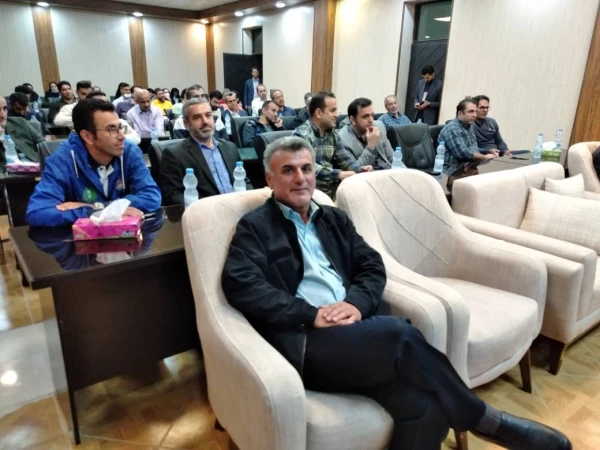  نشست صمیمی وپرسش وپاسخ رییس دانشگاه فرهنگیان مازندران با روسا و کارکنان میریت استانی و پردیس ها و مراکز  9