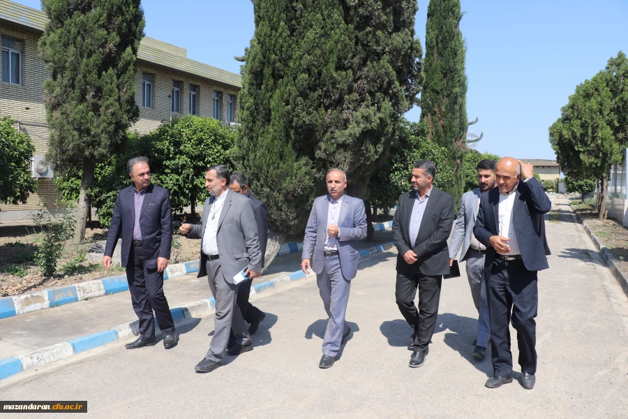 اولین نشست صمیمی مدیرکل محترم آموزش وپرورش استان مازندران با مدیریت وروسا پردیس ها ومراکز تابعه دانشگاه فرهنگیان مازندران  5