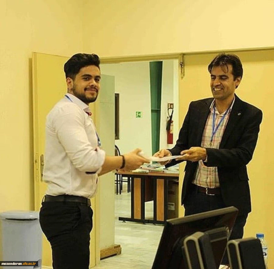 معرفی دانشجو معلم برتر پردیس دکتر شریعتی ساری در جشنواره های پویش و پژوهش 3