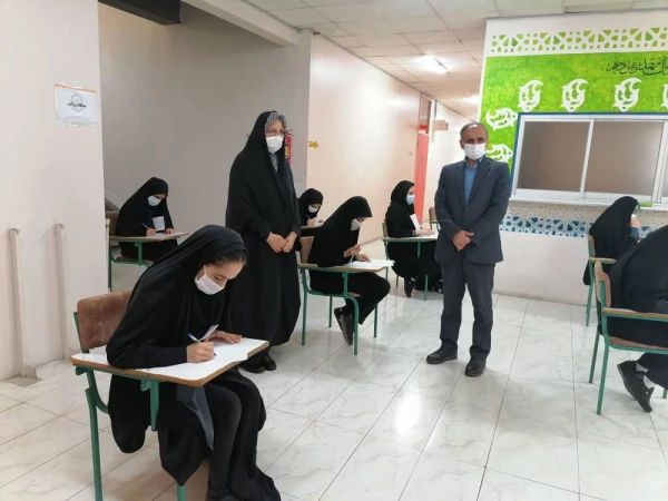 بازدید دکتر اسلامی مدیریت محترم امور پردیس های دانشگاه فرهنگیان استان مازندران از نحوی برگزاری امتحانات حضوری نیم سال دوم تحصیلی ۱۴۰۱-۱۴۰۰  2