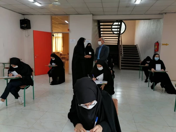 بازدید دکتر اسلامی مدیریت محترم امور پردیس های دانشگاه فرهنگیان استان مازندران از نحوی برگزاری امتحانات حضوری نیم سال دوم تحصیلی ۱۴۰۱-۱۴۰۰  3