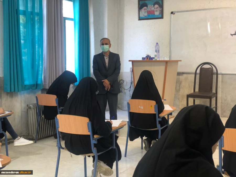 بازدید سرپرست دانشگاه فرهنگیان استان مازندران از برگزاری امتحانات حضوری 2