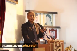 بزرگترین پشتوانه دانشگاه فرهنگیان ولی فقیه است. 3