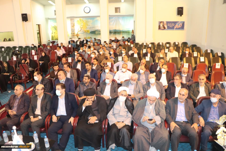 بزرگترین پشتوانه دانشگاه فرهنگیان ولی فقیه است. 4