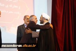 بزرگترین پشتوانه دانشگاه فرهنگیان ولی فقیه است. 20