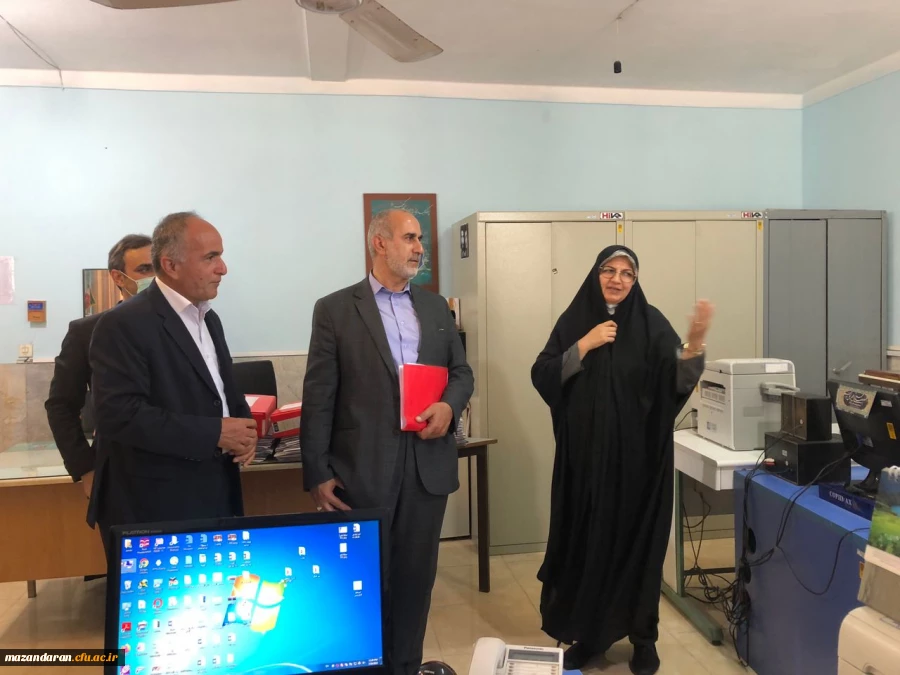بازدید جناب آقای دکتر مهدوی ریاست محترم دانشگاه فرهنگیان استان مازندران از پردیس فاطمه الزهرا(س) ساری 2