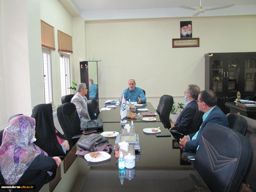 نشست صمیمی رئیس دانشگاه فرهنگیان مازندران با اعضای کانون بازنشستگان استان مازندران  2