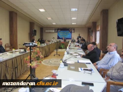 نشست صمیمی رئیس دانشگاه فرهنگیان مازندران  اعضای هیات علمی مدیریت امور پردیس های مازندران 4