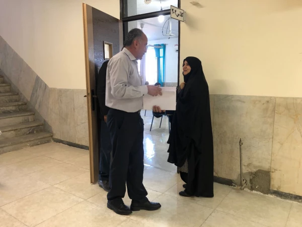 بازدید سرپرست پردیس فاطمه الزهرا(س) از برگزاری امتحانات پایان ترم تابستان 3