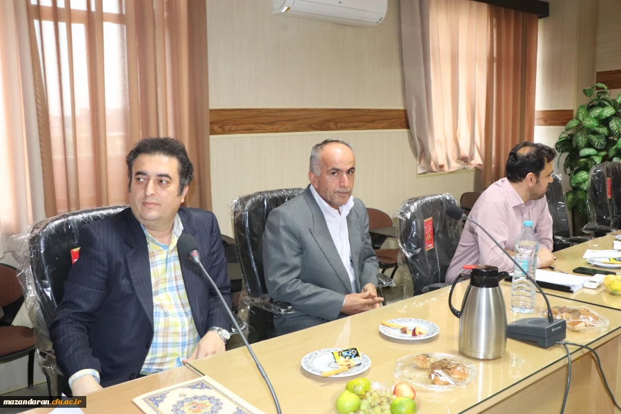 نشست صمیمی رئیس دانشگاه فرهنگیان مازندران با اساتید ودانشجومعلمان پردیس فاطمه  زهرا(س) ساری 2