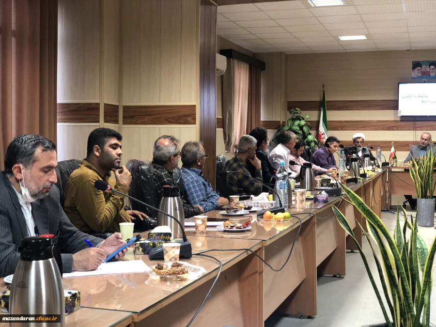 نشست صمیمی سرپرست محترم دانشگاه فرهنگیان استان مازندران با اساتید، کارکنان و دانشجویان 8