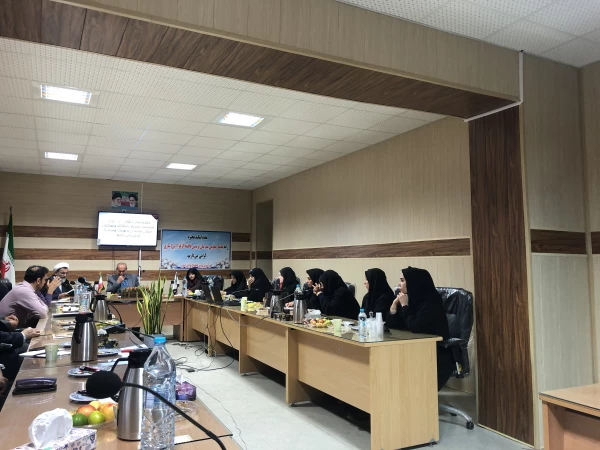 نشست صمیمی سرپرست محترم دانشگاه فرهنگیان استان مازندران با اساتید، کارکنان و دانشجویان 9