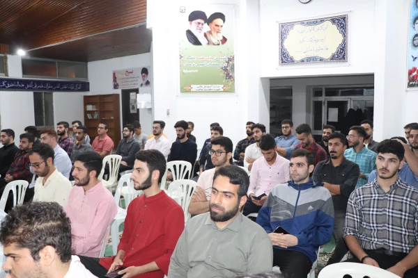 نشست صمیمی ریاست دانشگاه فرهنگیان مازندران با دانشجو معلمان مرکز آموزش عالی شهید مطهری نوشهر  6