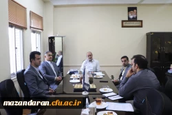 نشست صمیمی رئیس دانشگاه مازندران  با رئیس کل بانک تعاون مازندران  3