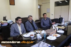 نشست صمیمی رئیس دانشگاه مازندران  با رئیس کل بانک تعاون مازندران  4