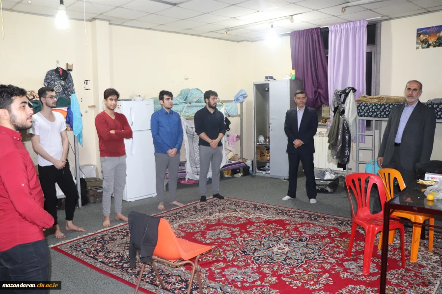 نشست صمیمی رئیس دانشگاه فرهنگیان مازندران با اساتید ، دانشجویات وکارکنان مرکز شهیدرجائی بابل   4