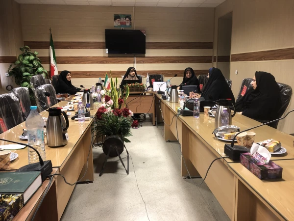 برگزاری کارگاه بازآموزی اساتید درس کارورزی3 2