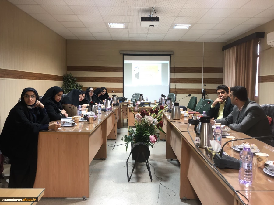 برگزاری کارگاه بازآموزی اساتید درس کارورزی3 4