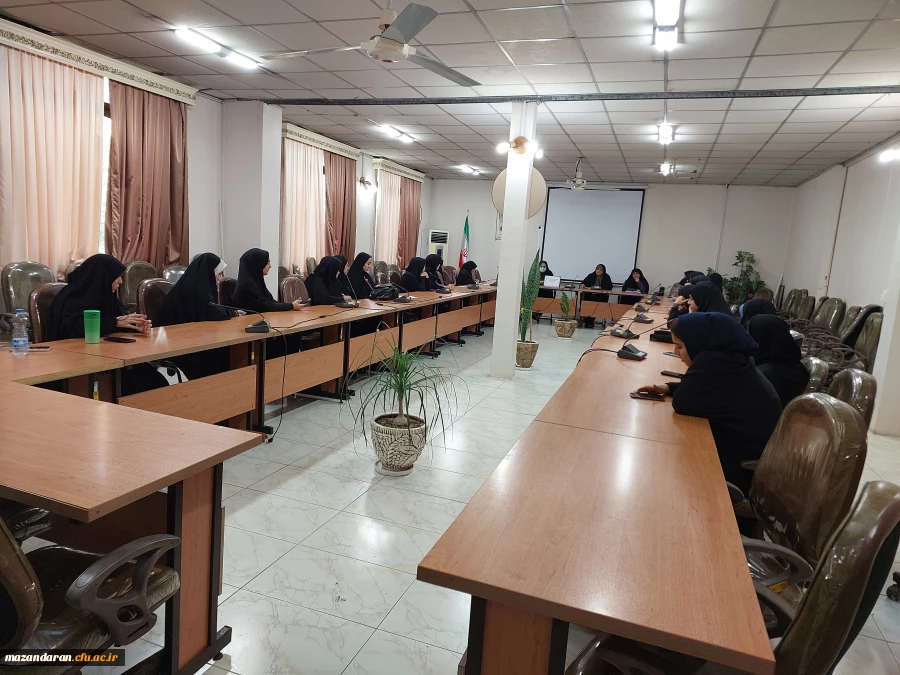 جلسه اعضای شورای صنفی، سرپرست یاران و نمایندگان اتاق ها در سرای دانشجویی 3