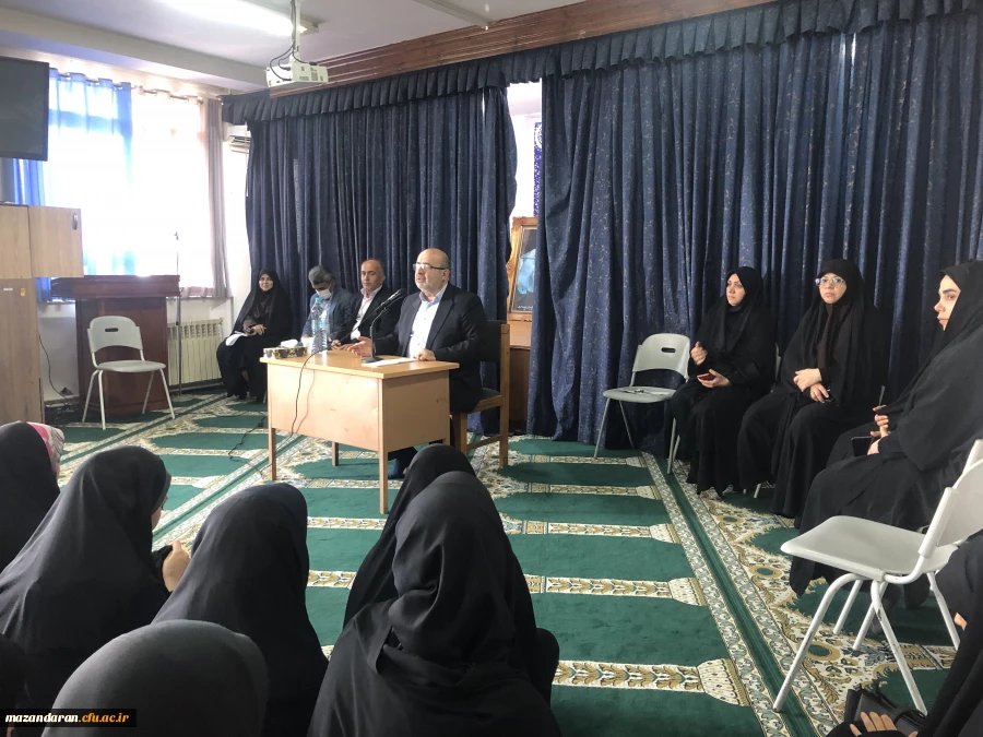 جلسه مسئولین هسته گزینش اداره کل آموزش و پرورش با دانشجو معلمان 7