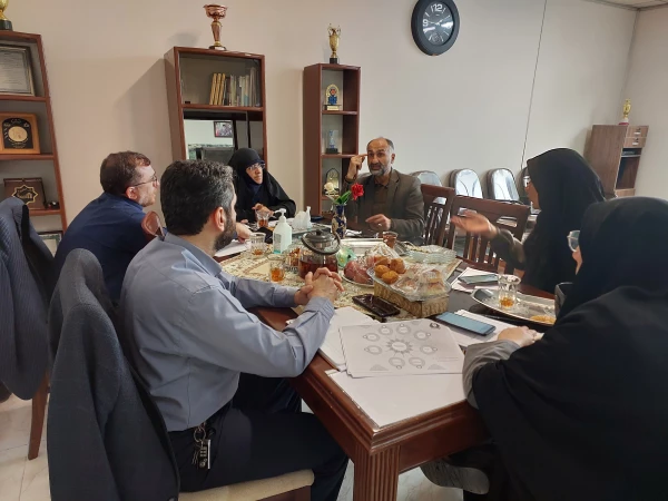 جلسه کارشناسان فرهنگی و نماینده نهاد رهبری 2