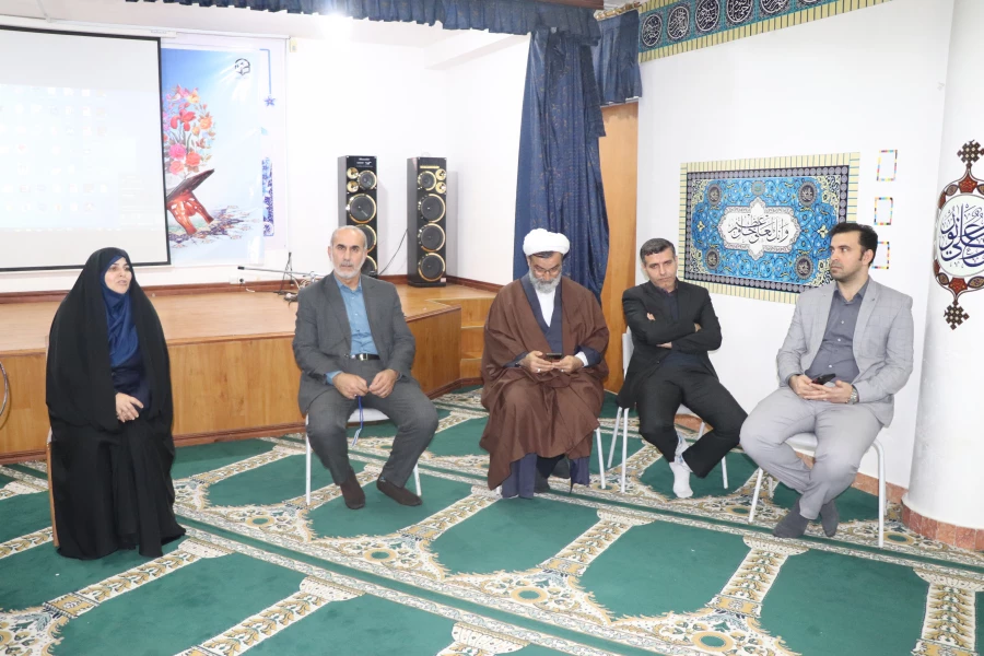 نشست صمیمی رئیس دانشگاه فرهنگیان مازندران با  دانشجویات وکارکنان پردیس فاطمه زهرا س ساری  6