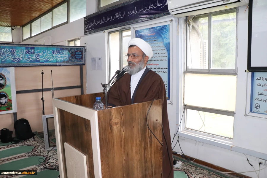 نشست صمیمی رئیس دانشگاه فرهنگیان مازندران با دانشجو معلمان مرکز نوشهر درگرامیداشت روزدانشجو  5