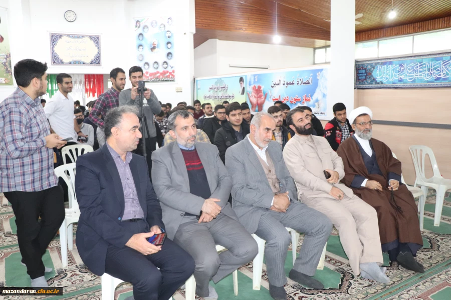 نشست صمیمی رئیس دانشگاه فرهنگیان مازندران با دانشجو معلمان مرکز نوشهر درگرامیداشت روزدانشجو  10