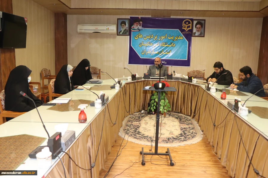 نشست هم اندیشی با فرماندهانه بسیج دانشجویی پردیس ومراکز آموزشی دانشگاه فرهنگیان 4