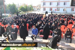 تشییع ووداع با پیکر مطهر شهید والامقام خوش نام دفاع مقدس


 3