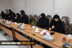 جلسه هم اندیشی رئیس دانشگاه فرهنگیان اساتید مرکز حضرت فاطمه س قائمشهر 5