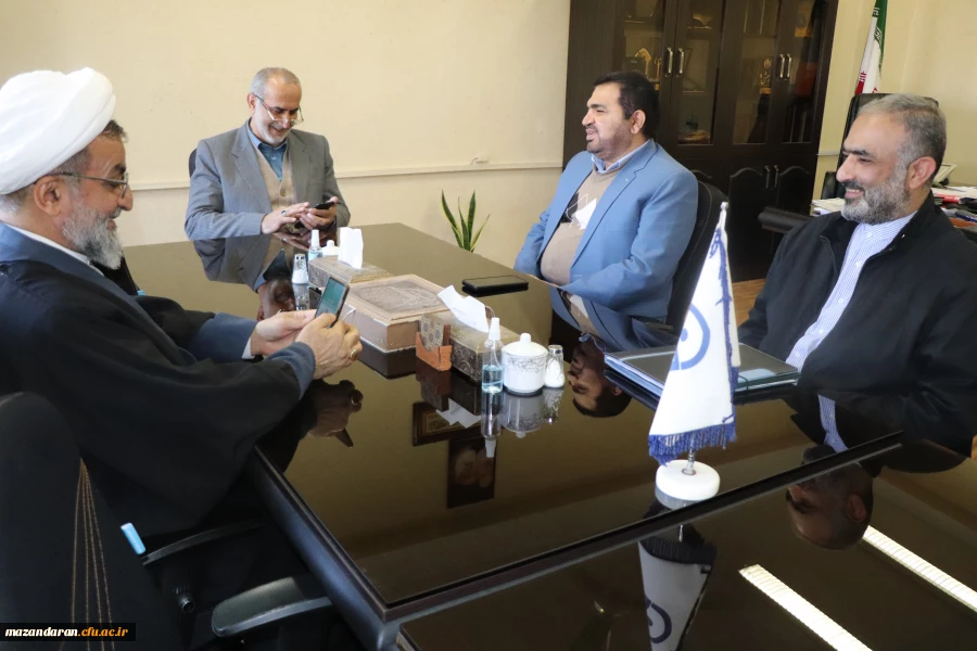 جلسه هم اندیشی عملیاتی نمودن تفاهم نامه دانشگاه فرهنگیان مازندران با ستادمبارزه را مواد مخدر استان 5