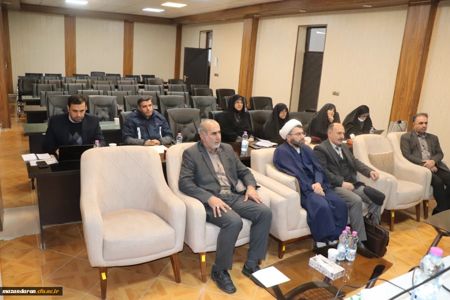 جلسه ادواری با روسای پردیس ها ومراکز تابعه دانشگاه فرهنگیان مازندران 5