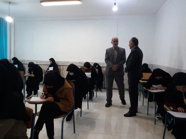 بازدید سرپرست دانشگاه فرهنگیان استان مازندران از برگزاری امتحانات  5