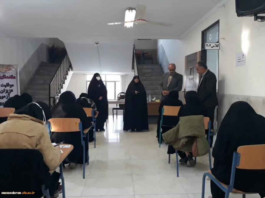 بازدید سرپرست دانشگاه فرهنگیان استان مازندران از برگزاری امتحانات  7
