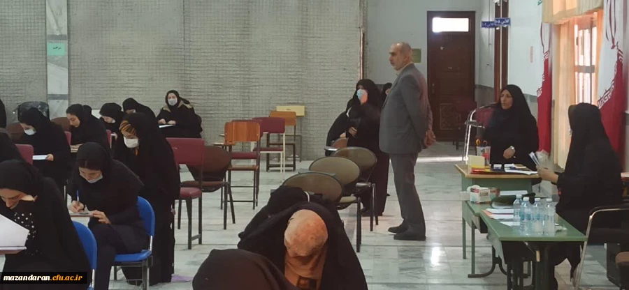 حضور دکتر مهدوی مدیریت امور پردیسهای استان مازندران در سالن برگزاری امتحانات مرکز بیت الهدی آمل  2