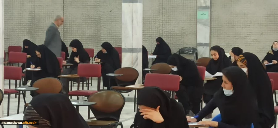 حضور دکتر مهدوی مدیریت امور پردیسهای استان مازندران در سالن برگزاری امتحانات مرکز بیت الهدی آمل  3