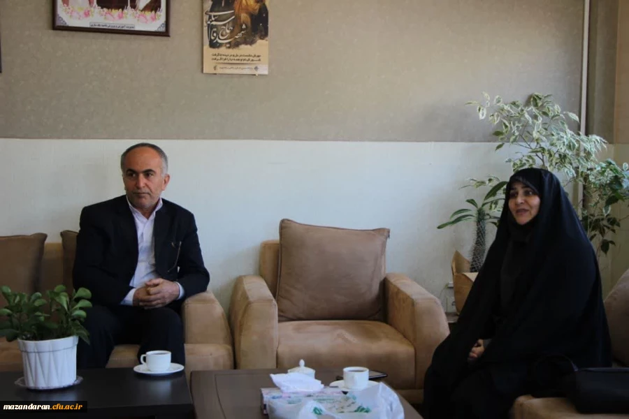 نشست صمیمانه سرپرست و معاونت توسعه منابع پردیس فاطمه الزهرا(س) ساری با مدیران آموزش و پرورش نواحی 1 و 2 ساری 2