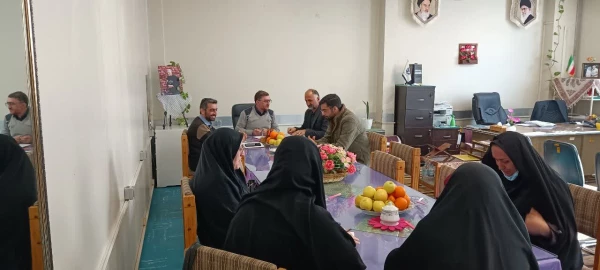 جلسه  ادواری کارشناسان فرهنگی واجتماعی  پردیس ها ومراکز تابعه استان 2