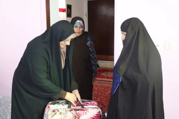 دیدار با خانواده محترم شهدا  دانشجو معلم به مناسبت دهه مبارک فجر  3